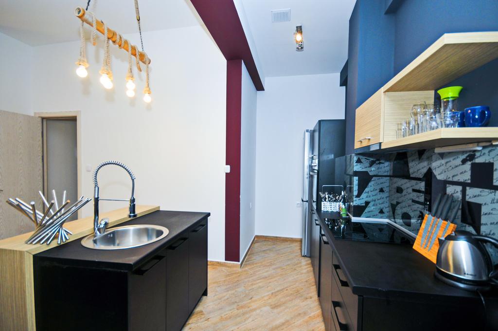 Sea Breeze Lux Apartments Budva Exterior foto