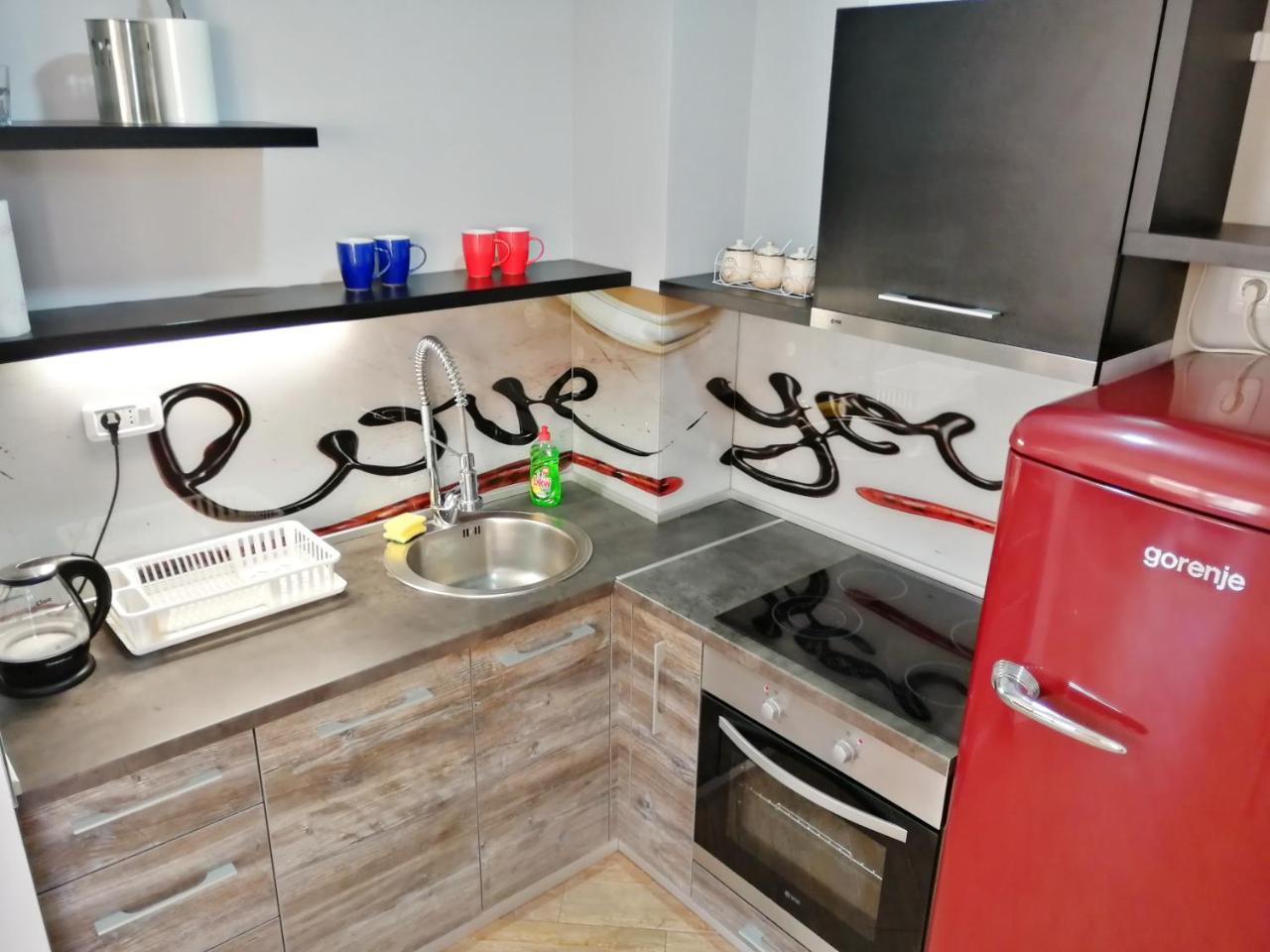 Sea Breeze Lux Apartments Budva Exterior foto